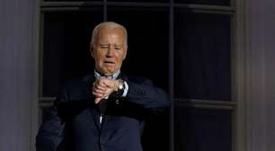 Biden mudou abruptamente de ideia no domingo sobre permanecer na corrida eleitoral, diz fonte