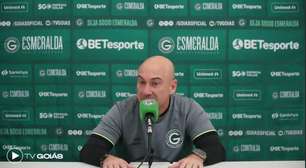 Zanardi se emociona após vitória do Goiás e desabafa: "a gente toma porrada todos os dias"