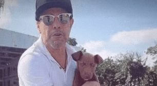 Zezé di Camargo adota cachorro após show em Minas Gerais
