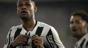 Júnior Santos tem fratura constatada e não tem previsão de retorno ao Botafogo