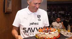 Jorge Jesus completa 70 anos e ganha surpresa no Al-Hilal