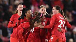 Seleção feminina do Canadá vigia treino da Nova Zelândia com drone, antes de jogo pelas Olímpiadas