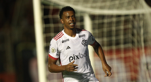 Atuações ENM: Carlinhos decide e Flamengo vence o Vitória; Veja as notas