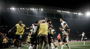 Corinthians marca no fim e arranca empate dramático contra o Grêmio no Campeonato Brasileiro