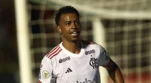 Carlinhos se posiciona no Flamengo sobre situação envolvendo a Nação: "Sempre tento"