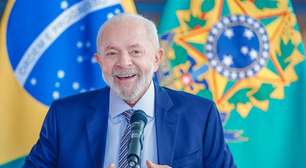 Lula lista feitos do governo, reafirma compromisso fiscal e diz que País estava em 'ruínas'