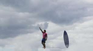 Surfe: Gabriel Medina quase chega à perfeição em Teahupo'o e elimina algoz de Tóquio 2021