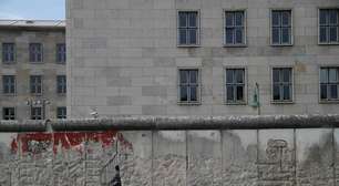 Por que o Muro de Berlim foi construído, na Alemanha