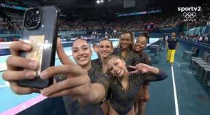 'Selfie' das medalhistas da ginástica viraliza por detalhe inusitado: 'Dinheiro do sorvete'