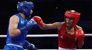 Estreante na Olimpíada, Bárbara Santos perde no boxe e se emociona: 'Esse resultado não me define'