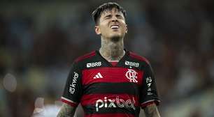 Meia do Flamengo, Pulgar publica foto de tornozelo e ironiza VAR; veja imagem