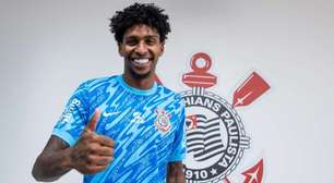 Hugo Souza vê 'grande jogo' do Corinthians diante do Grêmio