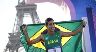 'Sou brasileiro e não desisto. É na raça', diz Bonfim após superar penalidades e conquistar a prata em Paris