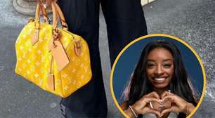 Simone Biles usa bolsa de grife avaliada em 6 vezes o valor de suas medalhas em Paris 2024