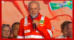 Lula fala sobre prisão e cita 'juiz insignificante' durante discurso no Paraná