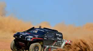 Mitsubishi Triton Ultimate Racing adianta nova L200 de rua