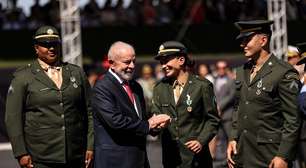 Lula condecora campeões olímpicos de Paris-2024 com Medalha do Exército