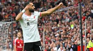 Liverpool atropela o Manchester United com show de Salah