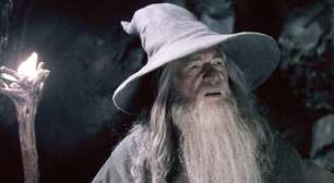 Ian McKellen responde se foi chamado para interpretar Gandalf mais uma vez