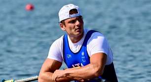 Remador italiano perde medalha por ter deixado o celular no barco durante prova na Paralimpíada