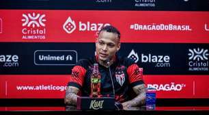 Janderson fala sobre completar 100 jogos com a camisa do Atlético- GO em confronto decisivo