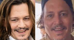 Ator Johnny Depp mostra novo sorriso após polêmica dos 'dentes podres'