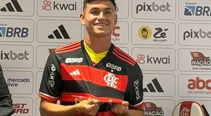 Alcaraz se disponibiliza a jogar em diferentes posições no Flamengo: 'Posso me adaptar'