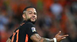 Depay é aprovado em exames, e Fabinho Soldado viaja à Holanda para finalizar contratação