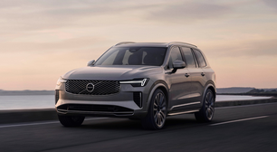 Volvo XC90 ganha visual renovado e deve chegar ao Brasil em 2025