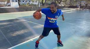 Conheça Dois por Cento, youtuber pioneiro do basquete de rua