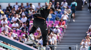 Kelvin Hoefler e Ismael Henrique avançam no Mundial