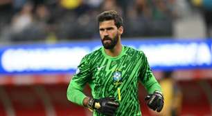 Alisson vê Brasil fraco ofensivamente e pede paciência com novo ciclo