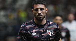 "Eu tenho que melhorar, o time tem que melhorar" afirma Calleri