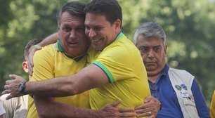 Câmara aprova suspensão de ação penal contra Ramagem; entenda como Bolsonaro é beneficiado