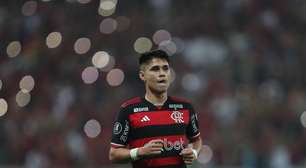 Flamengo confirma lesão de Luiz Araújo, que passará por cirurgia