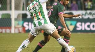 Contra duas pedras no sapato, Fluminense perde e aumenta marcas ruins