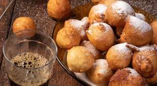 Bolinho de chuva com leite condensado: impossível parar de comer