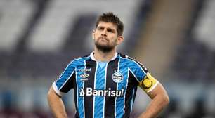 Agustín Marchesín, Rafael Cabral, Rodrigo Ely, Jemerson, Rodrigo Caio, Kannemann, Geromel, Reinaldo, Fábio, Edenilson, Martin Braithwait, Diego Costa: elenco do Grêmio tem 12 jogadores com pelo menos 30 anos