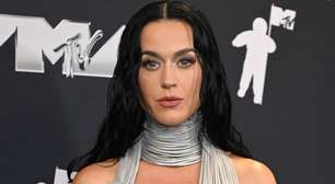 O que rolou aqui? Katy Perry mostra habilidade inusitada com parte 'quase invisível' do corpo no 'Estrela da Casa'