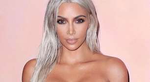 Kim Kardashian visita prisão e encontra irmãos Menendez, retratados na série 'Monstros', da Netflix