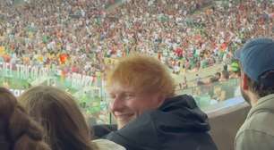 Ed Sheeran acompanha jogo no Maracanã antes de show no Rock in Rio