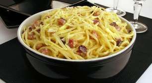 Macarrão à carbonara simples: aprenda a receita no estilo americano