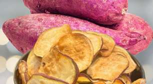 Chips de batata doce assado: crocante e saudável, sem fritar