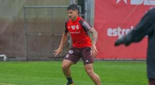 Roger faz teste em treino do Internacional e Rômulo deve ser titular