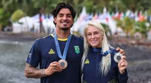 Gabriel Medina apoia projeto de Tatiana Weston-Webb em evento de surfe para jovens atletas