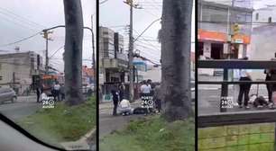 Vídeo: Jovem é atropelada na faixa de segurança em Porto Alegre