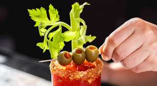 Conheça o hotel que criou e tem mais de cem receitas de bloody mary