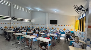 Professora inova e viraliza com dia de spa para crianças em escola de Alagoas