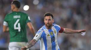 Messi brilha com três gols, Almada também marca e Argentina vence fácil a Bolívia