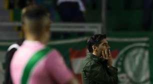 Abel Ferreira, técnico do Palmeiras, elogia Veiga e fala sobre corrida pelo título